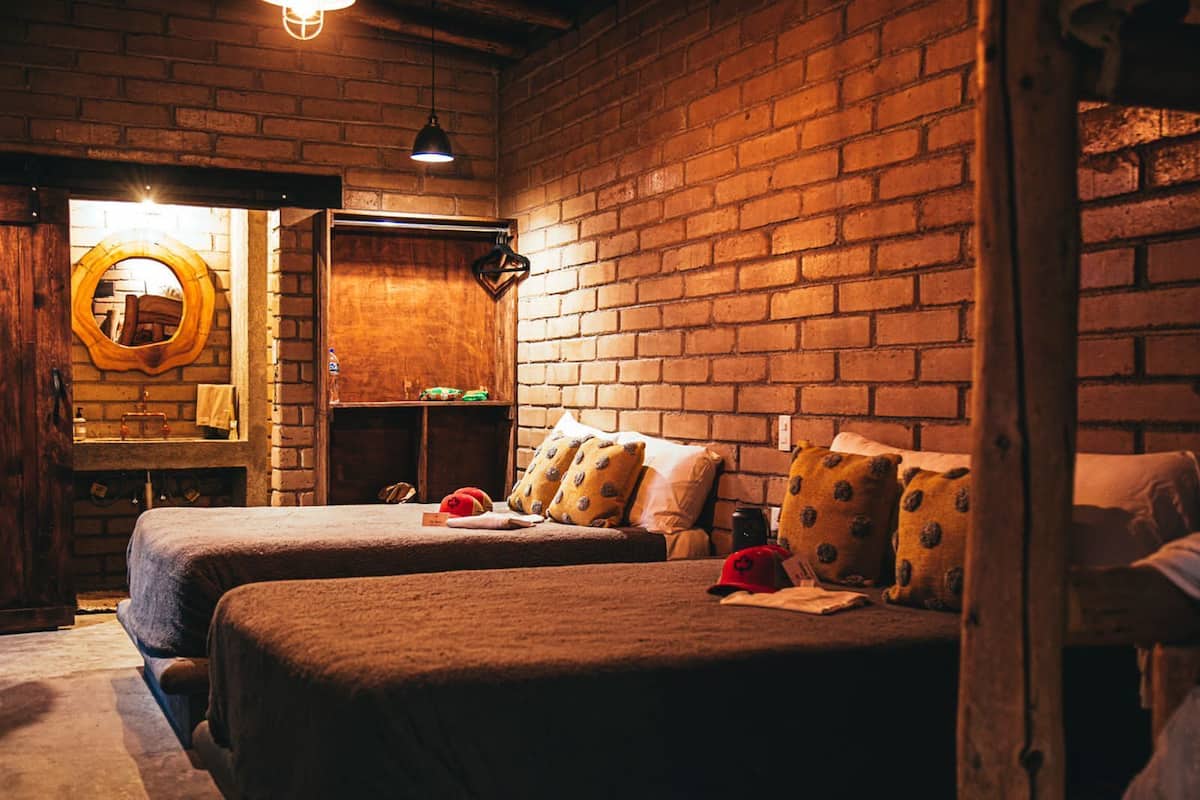 Wifi gratis y ropa de cama 