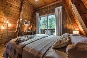 3 عدّة غرف نوم ومكواة/لوح كي