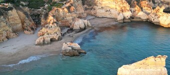 Sal e Tal by LovelyStay