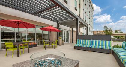 Home2 Suites by Hilton Dallas Medical District Lovefield