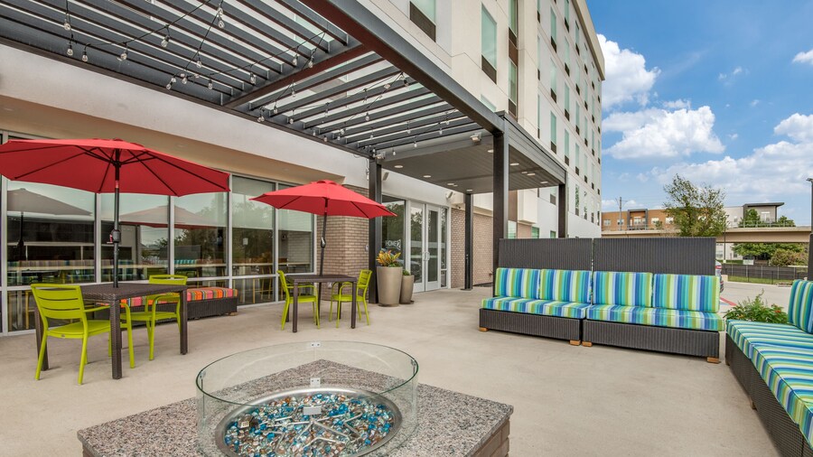 Home2 Suites by Hilton Dallas Medical District Lovefield