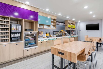 Home2 Suites Lexington Keeneland Airport, KY