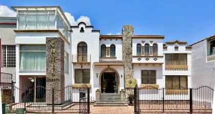 Dakani Hotel Boutique