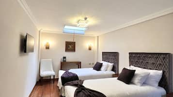 Kamar Twin Deluks | Meja kerja, Wi-Fi gratis, dan seprai linen