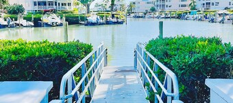 STUNNING BEACHFRONT RETREAT on LGI: Views + Pool + Ferry Access + Parking!!