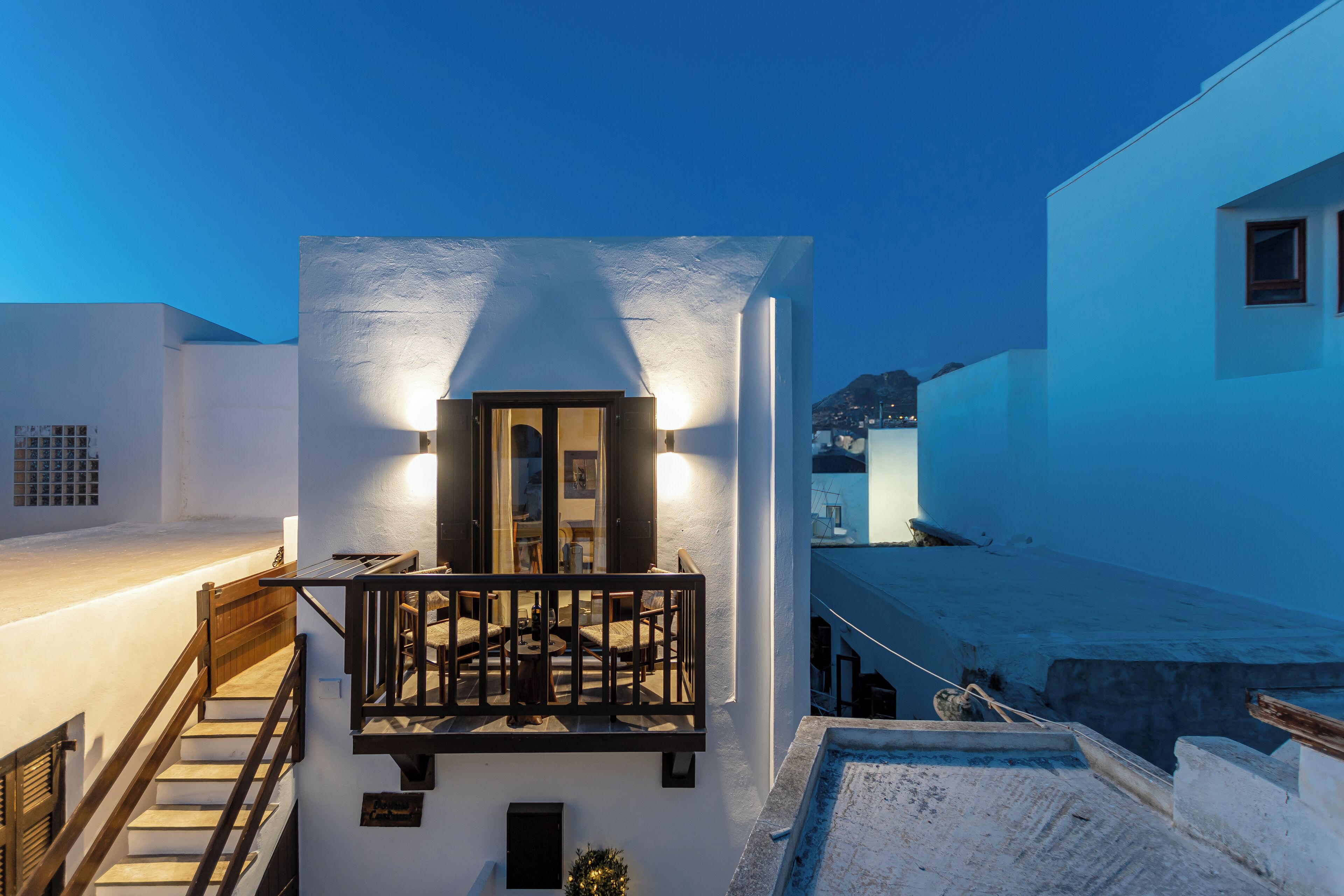 المنطقة المحيطة بالمنشأة