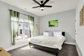 3 bedrooms, desk, iron/ironing board, travel cot