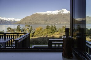 Property grounds - Hidden Lodge (Queenstown)
