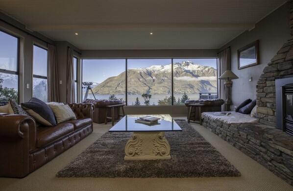 リビング エリア