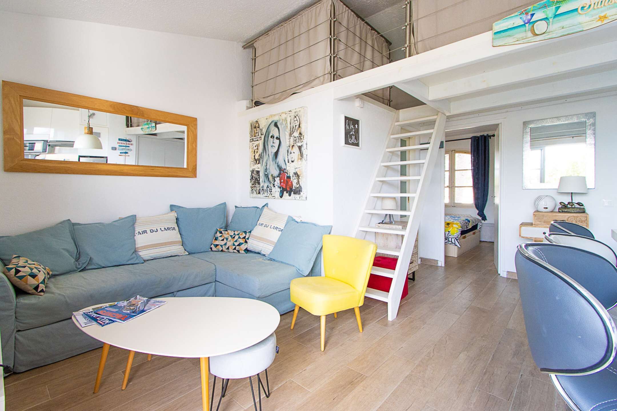 Port Grimaud Renovated 2/3-room Apartment - Mezzanine And A/c - Grimaud