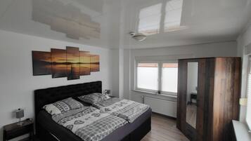 2 bedrooms, free WiFi, bed sheets