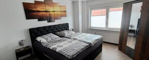 2 Schlafzimmer, kostenloses WLAN, Bettwäsche