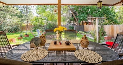 Single level home (+basement) near Old Town & CSU