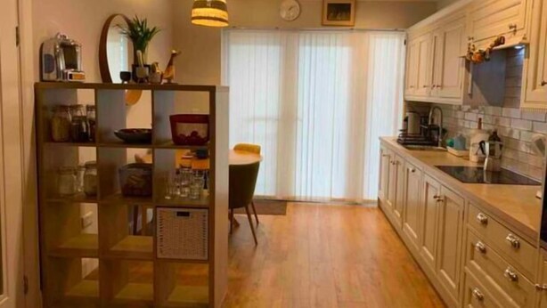 Casa, 2 camas Queen size | Cocina privada | Refrigerador, microondas, horno y parrilla de estufa 