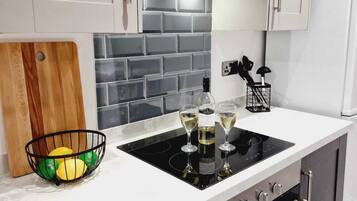 Fridge, microwave, oven, dishwasher