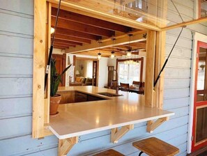 Dining - The Blessing House in Downtown Siloam Springs (Siloam Springs)