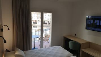 Coffres-forts dans les chambres, bureau, chambres insonorisées