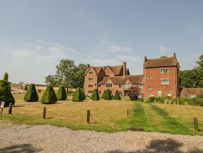 Exterior - Tumbling Tom (Worcester)