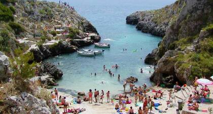 Villa Gargasole - Eleganza e Comfort con Piscina Privata