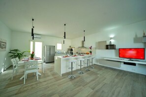 Villa, accessibile ai disabili | 3 camere, insonorizzazione, Internet