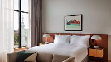 Presidential Room | In-room safe, iron/ironing board, free WiFi, bed sheets