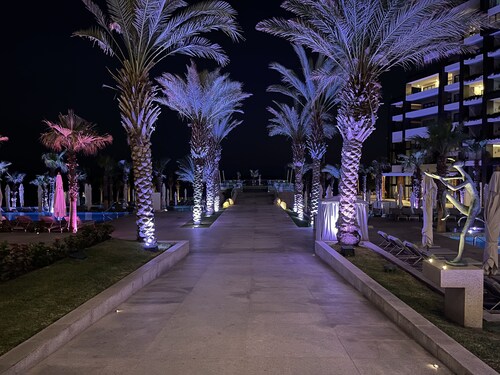 3 BR 3.5 BA w Loft Suite @ Garza Blanca Resort & Spa Los Cabos