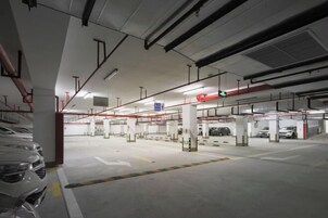 Aparcamiento sin asistencia gratuito