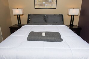 1 bedroom, desk, iron/ironing board, WiFi