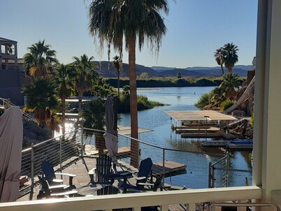 NEW! Water Front River House With Private Dock.