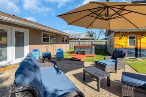Terrace/patio -  Walk to Beach! Fully Updated with a Hot tub! (Norfolk)