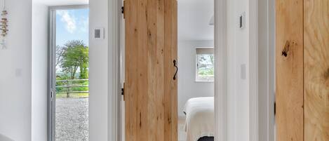 2 habitaciones, wifi gratis y ropa de cama