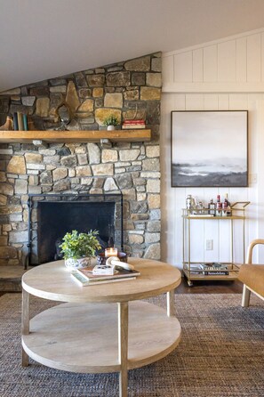 Interior - Outland Skyhaus - CHIC Luxury Vacation Home 3 Mins from Town! (Cashiers)