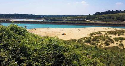 Sunny Corner Cottage