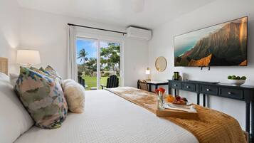 4 bedrooms, desk, iron/ironing board, travel crib