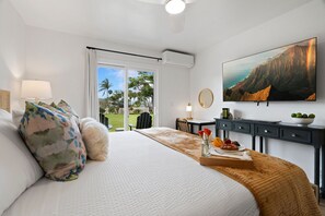4 bedrooms, desk, iron/ironing board, travel crib - AC IN ALL 4 BEDROOMS! Recently renovated 4BD/3B Queen's Bath home w/Jacuzzi! (Princeville)