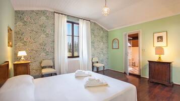 3 chambres, fer et planche Ă repasser, Wi-Fi gratuit, draps fournis