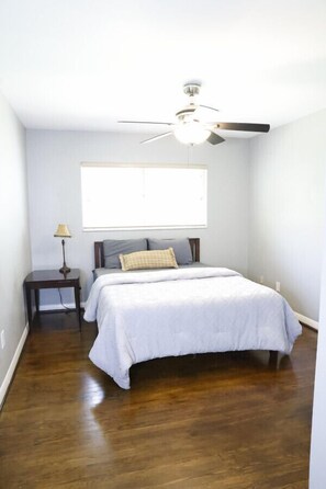 3 bedrooms, free WiFi, bed sheets