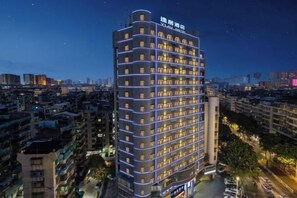 Exterior - Elegant Stay Hotel (Shantou Jinhul Road Store) (Shantou)