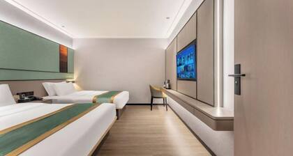 Elegant Stay Hotel (Shantou Jinhul Road Store)