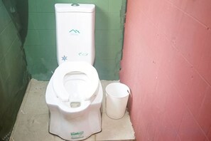 Unclassified image, 5 of 48, button - Mr. Peng Inn (Shenzhen)
