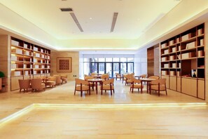 Lobby - Ji Hotel (Guangzhou)