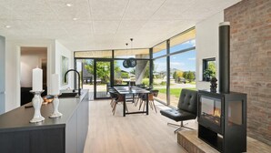 Unclassified image, 3 of 20, button - Gorgeous home in Skibby with kitchen (Skibby)