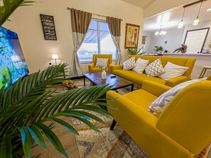 Smart TV, videojuegos y tenis de mesa 