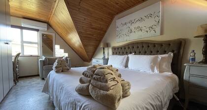 Sedgefield Kingfisher Cottage in the heart of the Garden Route