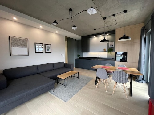 Poznan Surburb Apartament