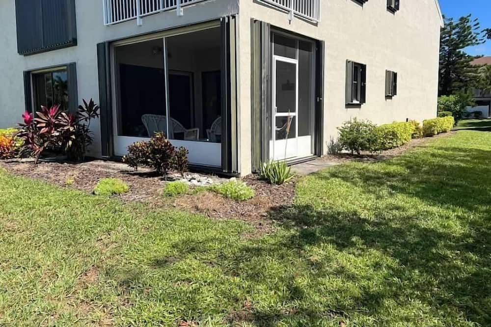 Hutchinson Island Condo
