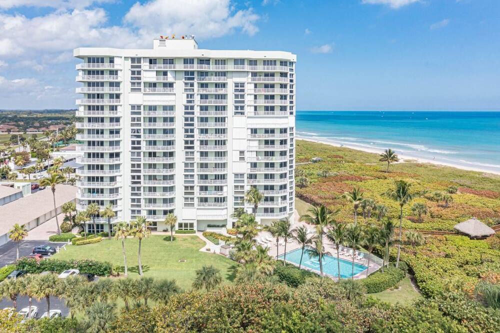 Hutchinson Island Condo