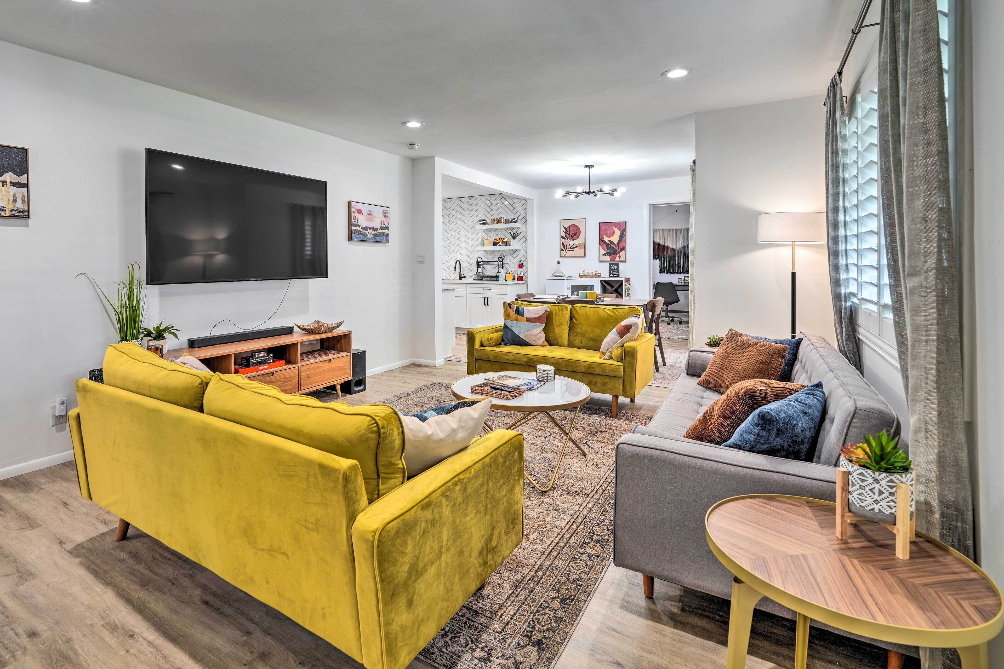 Scottsdale Retreat w/ Hot Tub, 2 Mi to Old Town