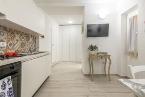 Jääkaappi, astianpesukone