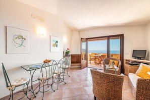 TV - CASA DEL MARE: sea view  (Cala Gonone)